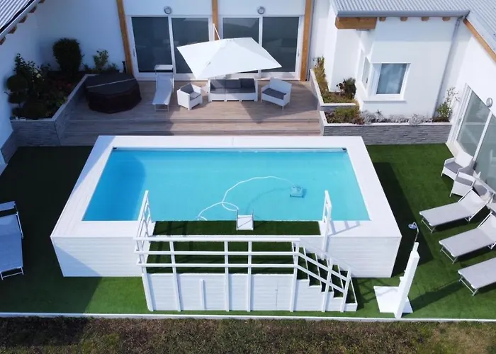 Thevilla Holiday